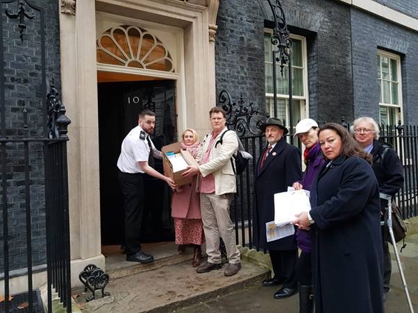 Presenting_5G_Space_Appeal_at_Downing_Street